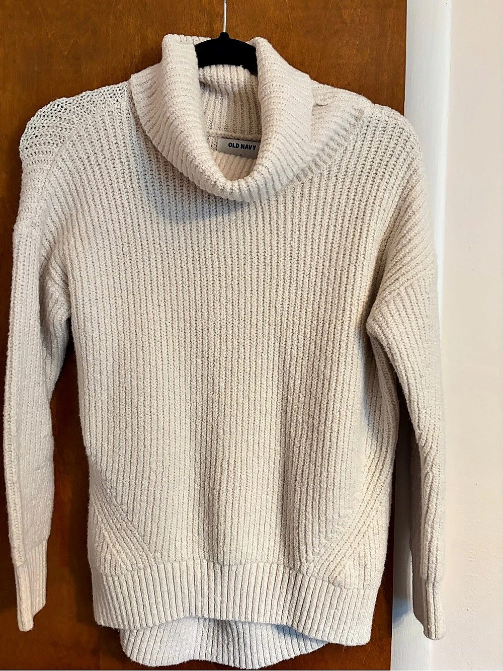 Old Navy Ribbed Turtleneck Sweater Cream Small